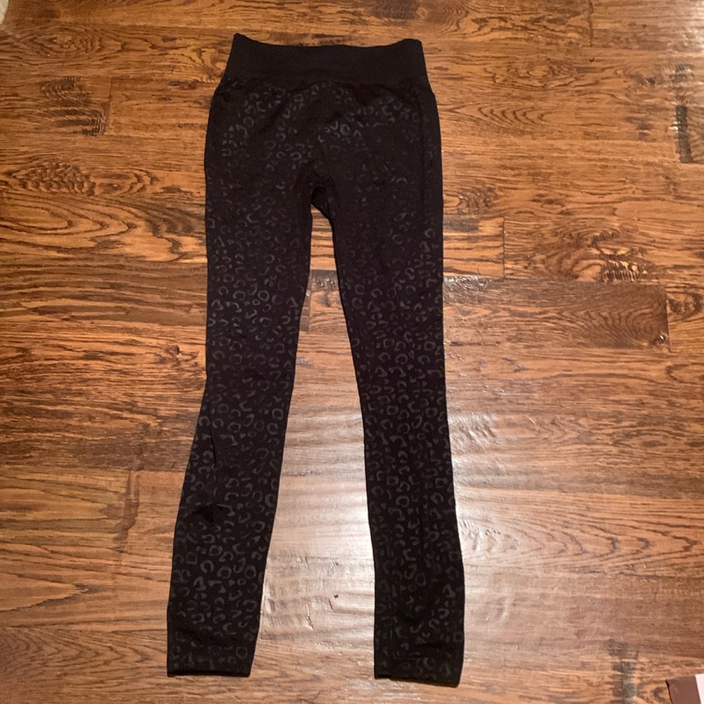 Motherhood maternity black leopard leggings, size small/ medium. NWT